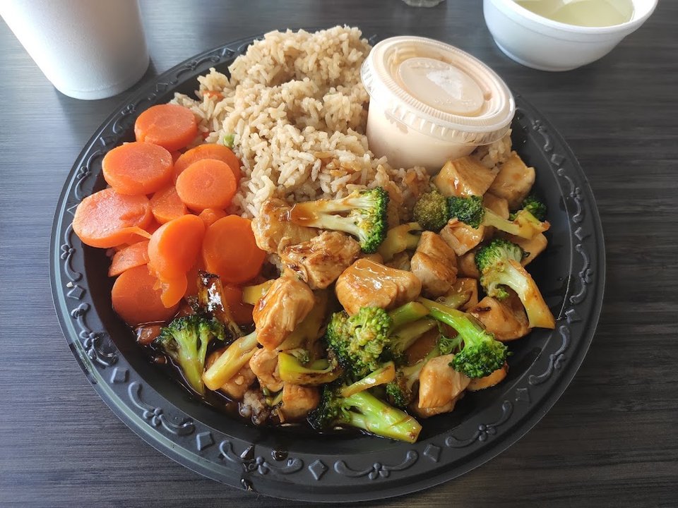 Hibachi Chicken with Vegetables Fried Rice